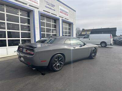2018 Dodge Challenger R/T   - Photo 7 - West Chester, PA 19382