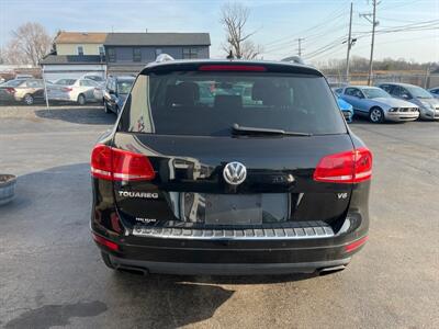 2013 Volkswagen Touareg VR6 Sport   - Photo 6 - West Chester, PA 19382