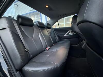 2011 Toyota Camry SE V6 - Photo 12 - West Chester, PA 19382