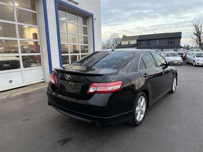 2011 Toyota Camry SE V6 - Photo 5 - West Chester, PA 19382