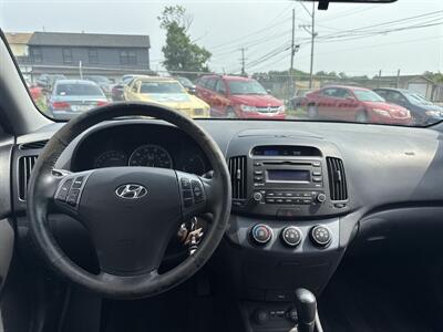 2009 Hyundai ELANTRA GLS   - Photo 12 - West Chester, PA 19382