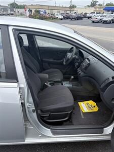 2009 Hyundai ELANTRA GLS   - Photo 7 - West Chester, PA 19382