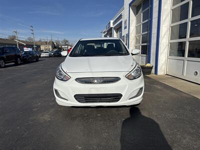 2016 Hyundai ACCENT SE - Photo 2 - West Chester, PA 19382