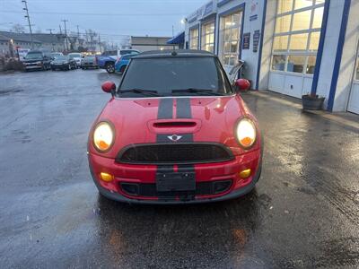 2011 MINI Cooper S S   - Photo 2 - West Chester, PA 19382