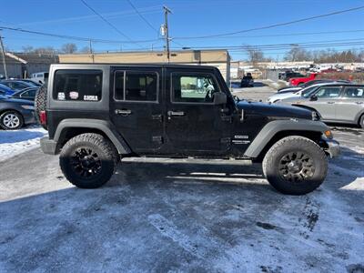 2018 Jeep Wrangler JK Unlimited Sport   - Photo 5 - West Chester, PA 19382