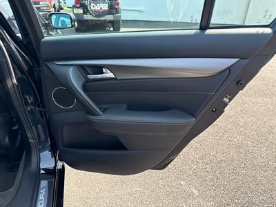 2013 Acura TL SH-AWD w/Tech  MANUAL - Photo 16 - West Chester, PA 19382