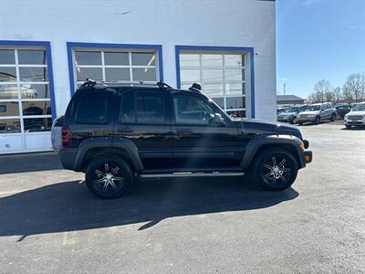 2006 Jeep Liberty Renegade Renegade 4dr SUV   - Photo 6 - West Chester, PA 19382