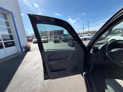 2006 Jeep Liberty Renegade Renegade 4dr SUV   - Photo 11 - West Chester, PA 19382