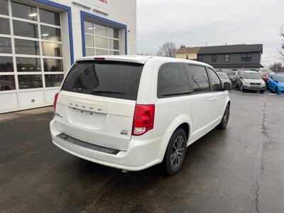 2019 Dodge Grand Caravan GT   - Photo 5 - West Chester, PA 19382