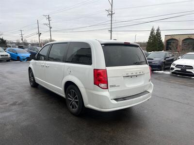 2019 Dodge Grand Caravan GT   - Photo 7 - West Chester, PA 19382