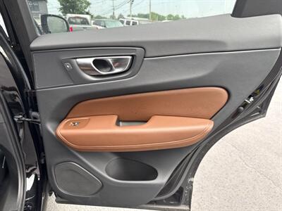 2023 Volvo XC60 B5 Plus Bright Theme   - Photo 14 - West Chester, PA 19382