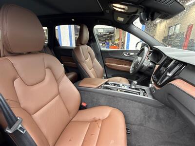2023 Volvo XC60 B5 Plus Bright Theme   - Photo 17 - West Chester, PA 19382