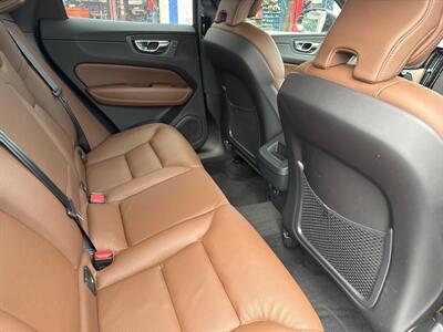 2023 Volvo XC60 B5 Plus Bright Theme   - Photo 15 - West Chester, PA 19382