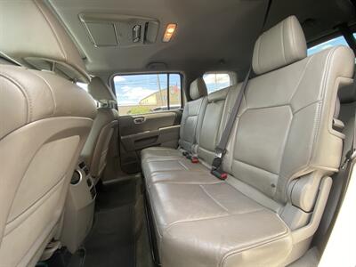 2015 Honda Pilot EX-L w/DVD   - Photo 10 - West Chester, PA 19382
