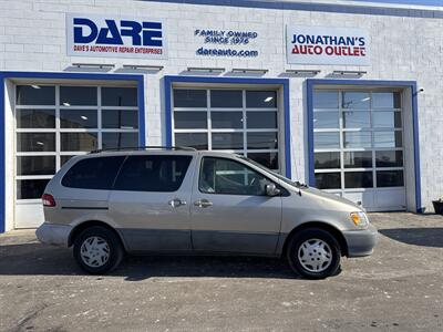 2002 Toyota Sienna LE - Photo 3 - West Chester, PA 19382
