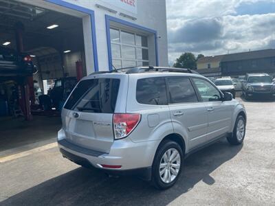 2011 Subaru Forester 2.5X Limited   - Photo 5 - West Chester, PA 19382