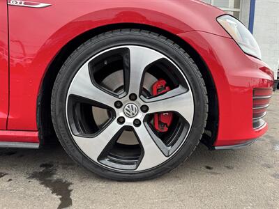 2017 Volkswagen Golf GTI Sport   - Photo 11 - West Chester, PA 19382