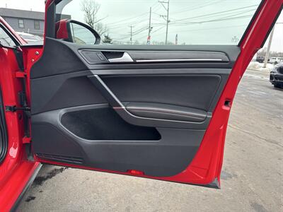 2017 Volkswagen Golf GTI Sport   - Photo 15 - West Chester, PA 19382