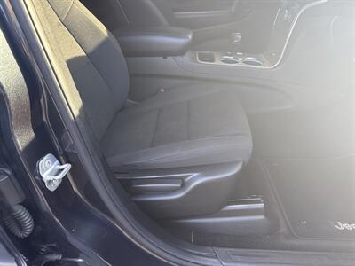 2014 Jeep Grand Cherokee Laredo - Photo 11 - West Chester, PA 19382