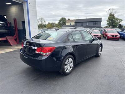 2015 Chevrolet Cruze LS Auto   - Photo 5 - West Chester, PA 19382
