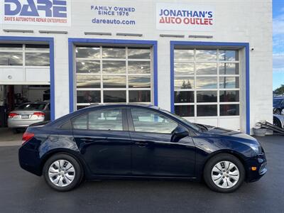 2015 Chevrolet Cruze LS Auto - Photo 4 - West Chester, PA 19382