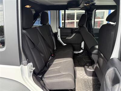 2015 Jeep Wrangler Unlimited Sport   - Photo 19 - West Chester, PA 19382