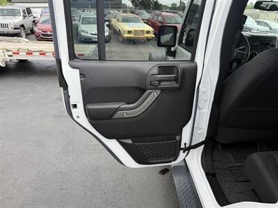 2015 Jeep Wrangler Unlimited Sport   - Photo 16 - West Chester, PA 19382
