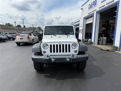 2015 Jeep Wrangler Unlimited Sport   - Photo 3 - West Chester, PA 19382