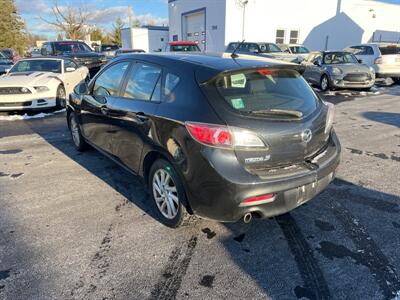 2012 Mazda Mazda3 i Touring   - Photo 7 - West Chester, PA 19382