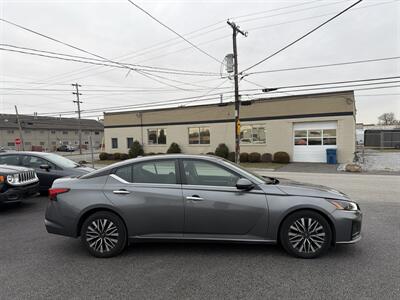 2023 Nissan Altima 2.5 SV - Photo 4 - West Chester, PA 19382