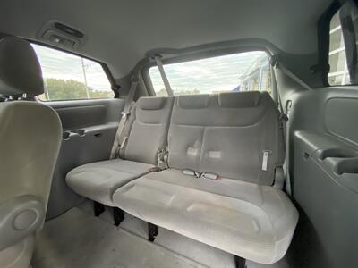 2004 Toyota Sienna LE 7 Passenger   - Photo 10 - West Chester, PA 19382