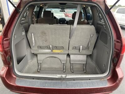 2004 Toyota Sienna LE 7 Passenger   - Photo 11 - West Chester, PA 19382