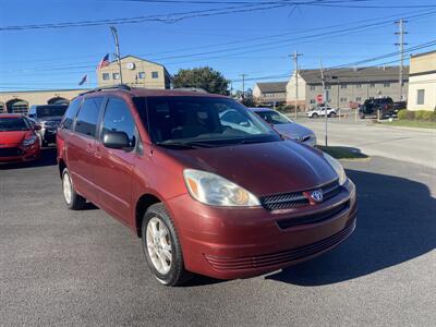 2004 Toyota Sienna LE 7 Passenger - Photo 3 - West Chester, PA 19382