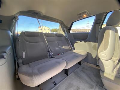 2004 Toyota Sienna LE 7 Passenger - Photo 14 - West Chester, PA 19382