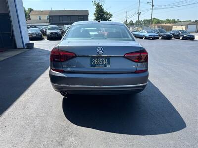 2017 Volkswagen Passat 1.8T SEL Premium   - Photo 6 - West Chester, PA 19382