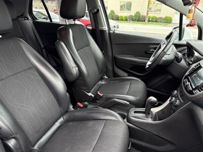 2017 Chevrolet Trax LT   - Photo 13 - West Chester, PA 19382