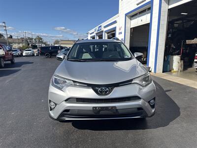 2017 Toyota RAV4 XLE   - Photo 2 - West Chester, PA 19382
