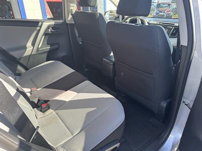 2017 Toyota RAV4 XLE   - Photo 10 - West Chester, PA 19382