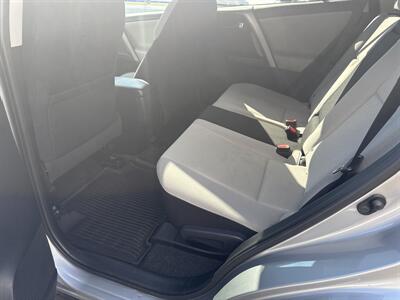 2017 Toyota RAV4 XLE   - Photo 8 - West Chester, PA 19382
