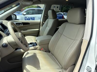 2013 Nissan Pathfinder SV   - Photo 10 - West Chester, PA 19382