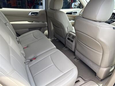2013 Nissan Pathfinder SV   - Photo 17 - West Chester, PA 19382