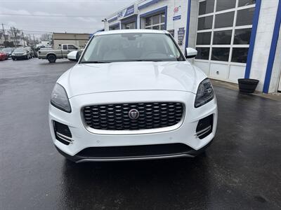 2023 Jaguar E-PACE P250 SE - Photo 2 - West Chester, PA 19382