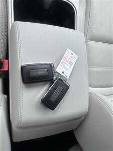 2023 Jaguar E-PACE P250 SE - Photo 12 - West Chester, PA 19382