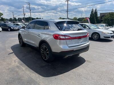 2016 Lincoln MKX Reserve   - Photo 9 - West Chester, PA 19382