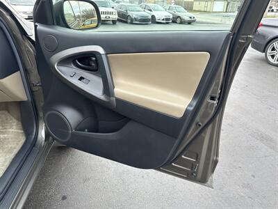 2012 Toyota RAV4 Limited - Photo 20 - West Chester, PA 19382