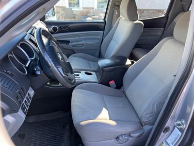 2014 Toyota Tacoma V6   - Photo 11 - West Chester, PA 19382