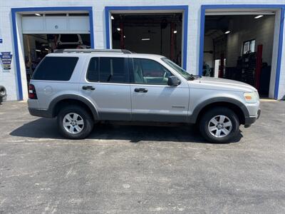 2006 Ford Explorer XLT XLT 4dr SUV   - Photo 4 - West Chester, PA 19382