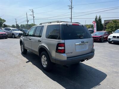 2006 Ford Explorer XLT XLT 4dr SUV   - Photo 7 - West Chester, PA 19382