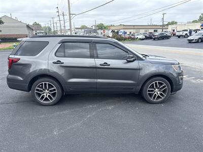 2016 Ford Explorer Sport   - Photo 4 - West Chester, PA 19382