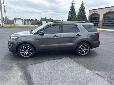 2016 Ford Explorer Sport   - Photo 2 - West Chester, PA 19382